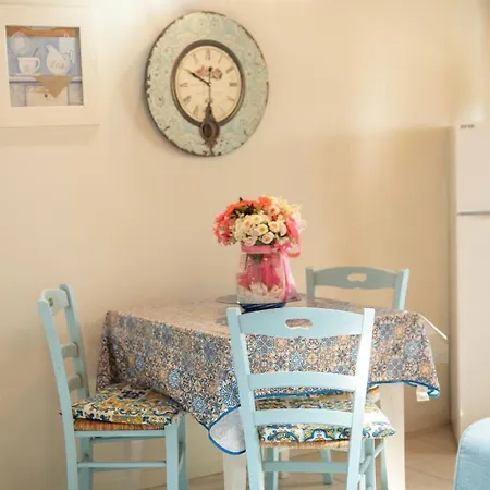 Ca Di Capri Aparthotel 3*