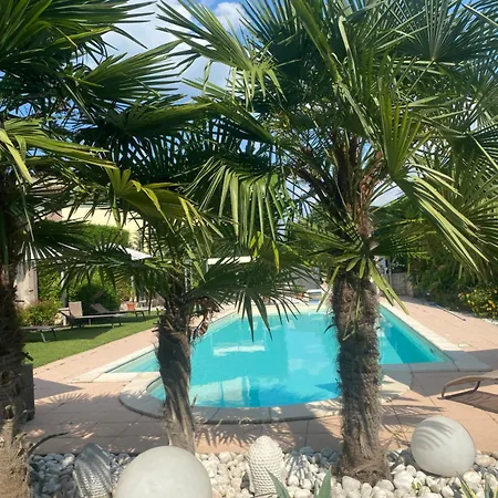 Ca Di Capri Aparthotel