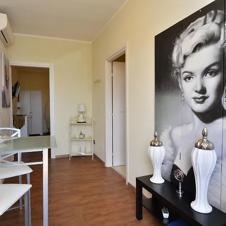 Ca Di Capri Aparthotel