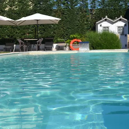Ca Di Capri Aparthotel Bussolengo