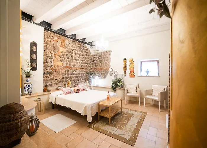 Ca Di Capri شقة فندقية بوسولينغو