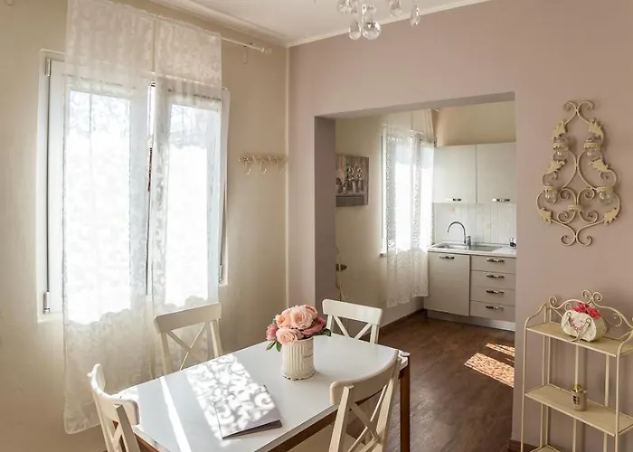 Ca Di Capri شقة فندقية 4*