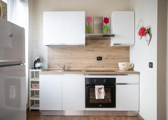 Ca Di Capri شقة فندقية بوسولينغو