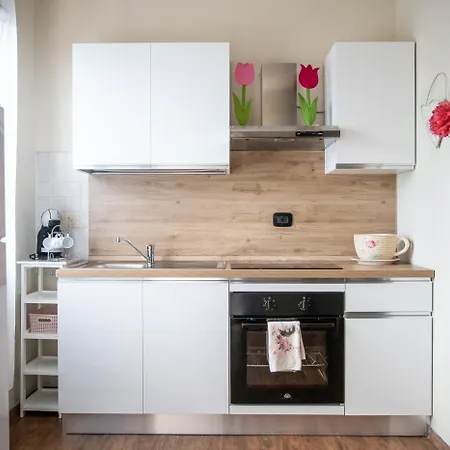 Ca Di Capri Aparthotel Bussolengo